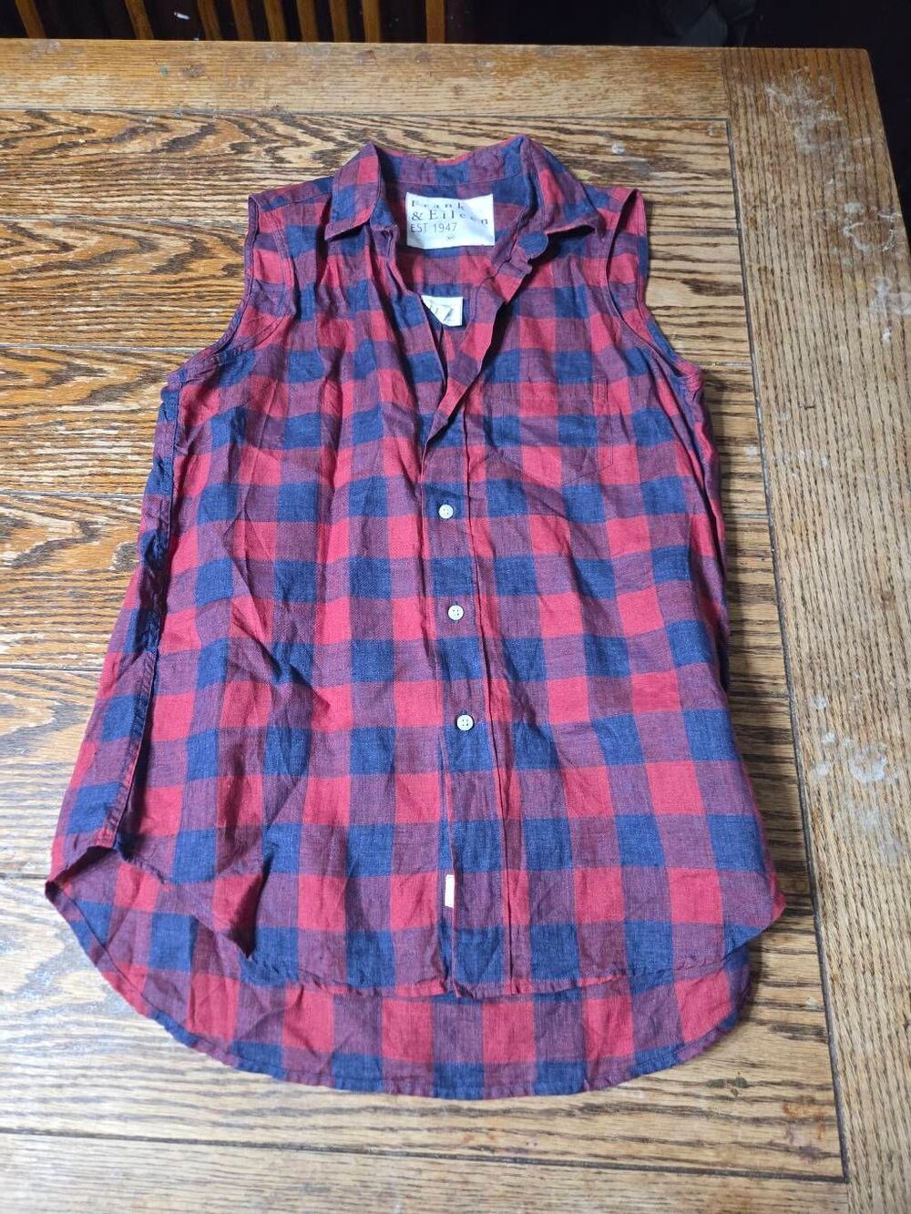 Frank&Eileen Fiona red&blue plaid linen button down sleeveless shirt sz XS